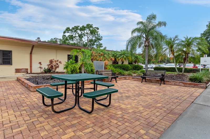 Courtyard 4 - Bay Area - Tampa