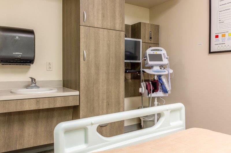 Houston Medical Center - Patient Room 4 - ARU